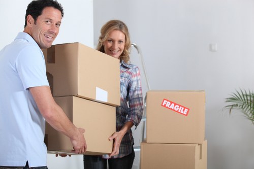 Escalation of a moving company complaint to a senior reviewer