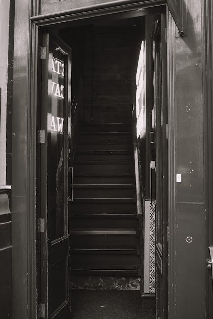 Upper Norwood flats removals guide for narrow staircases
